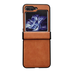 Samsung Galaxy Z Flip5 Case Crazy Horse Texture Hinge Protective - Light Brown